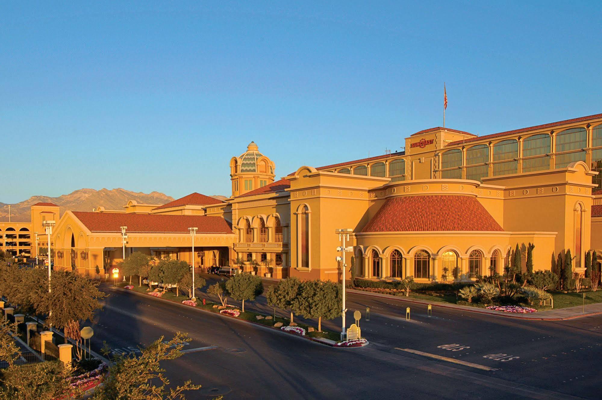 Suncoast Hotel And Casino Las Vegas Exterior foto