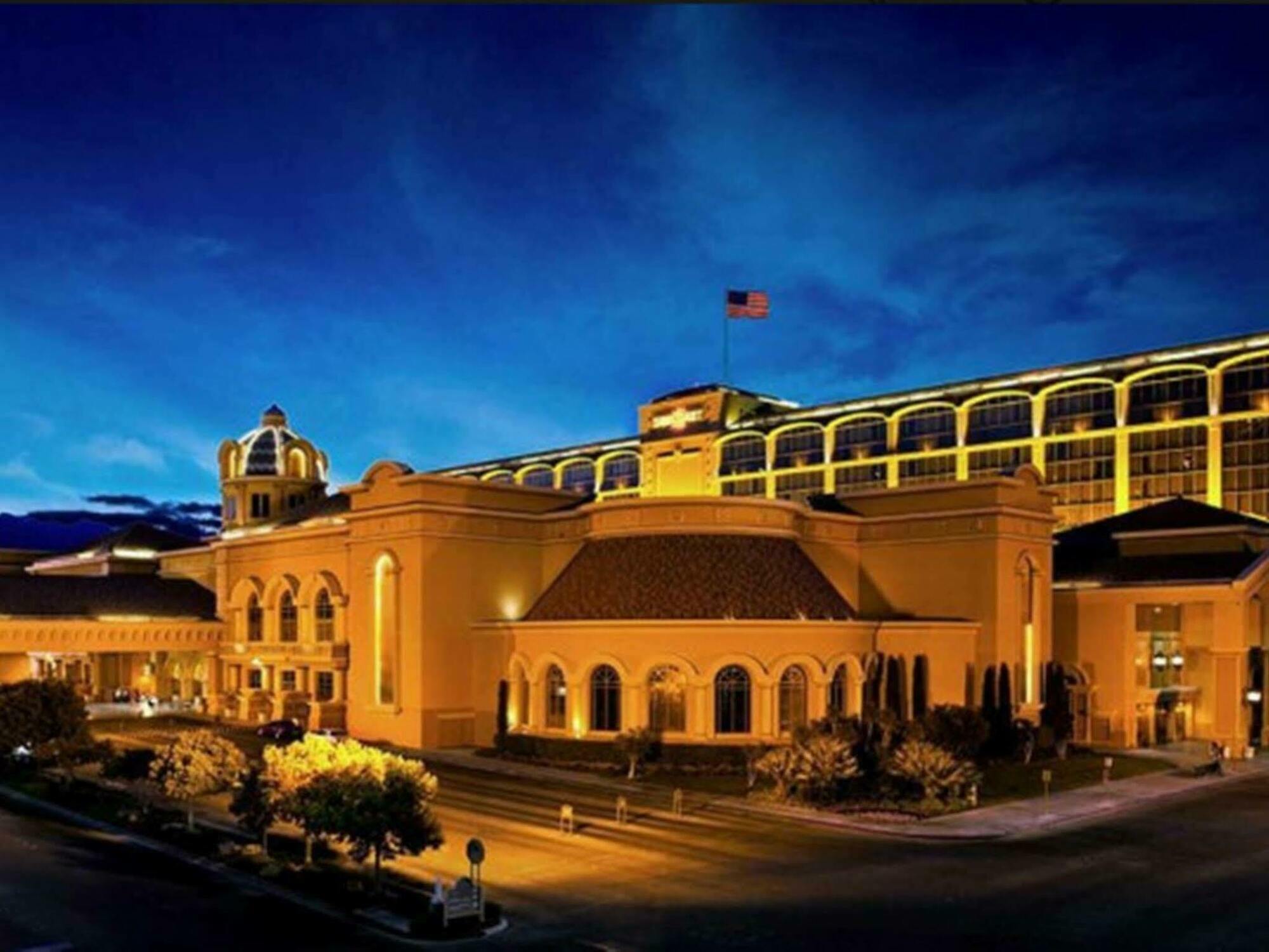 Suncoast Hotel And Casino Las Vegas Exterior foto